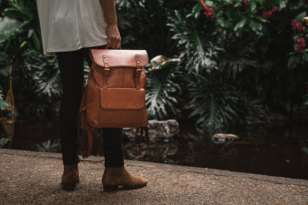 mens leather messenger bag