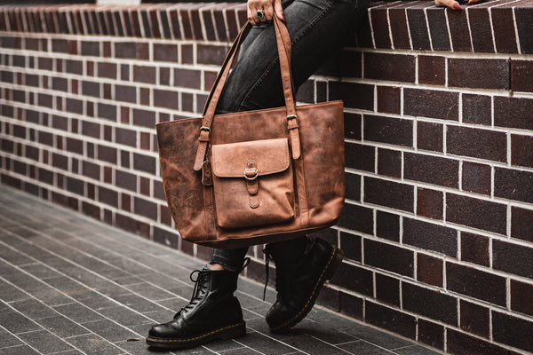 women's messenger bag